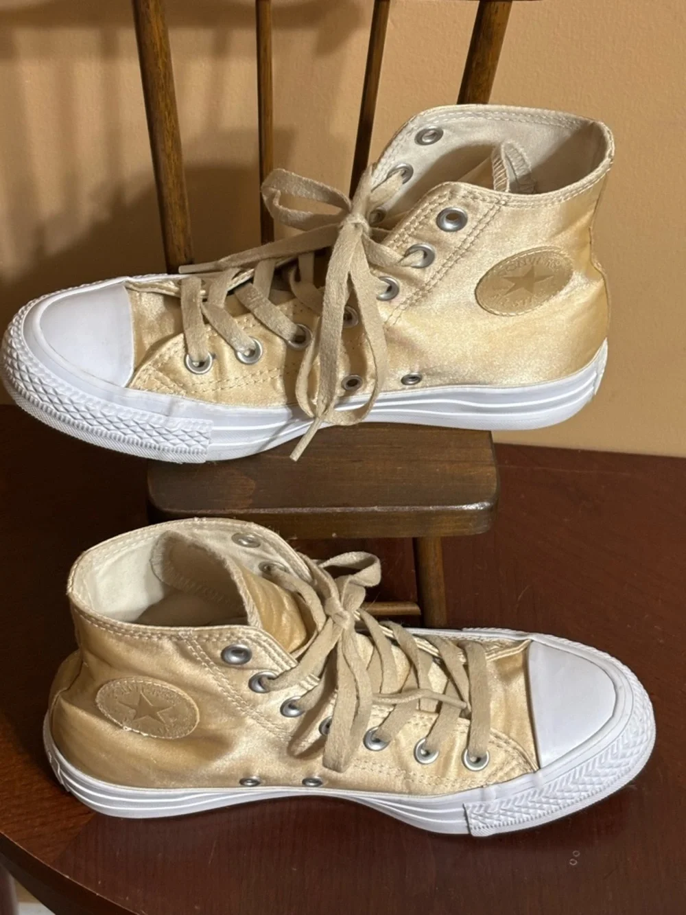 Converse Women’s High-Top Sneakers in Metallic Gold and White - Picture 7 of 7